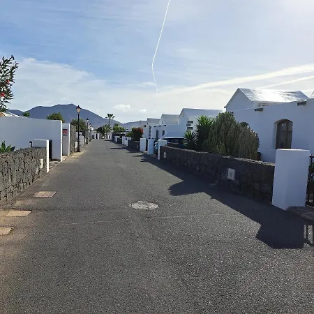 De La Paz Villa Playa Blanca